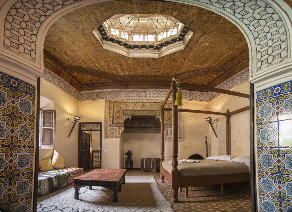 Honeymoon Suite